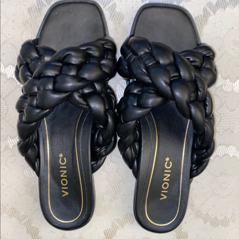 Vionic Black Braided Leather Slide Sandals 8